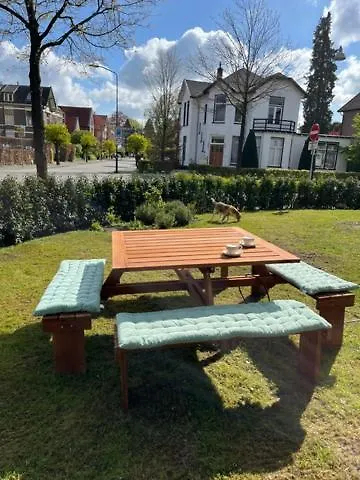 住宿加早餐酒店 Luxe In Stadsvilla, Gratis Parkeren! 阿帕多恩